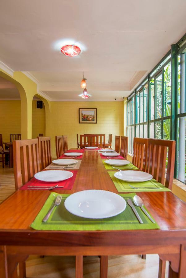 Leon Villas Guest House Nairobi Exteriör bild